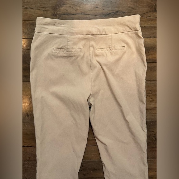 Chico’s So Slimming Brigitte Button-Hem Ankle Pants – Size 0R (US 4-6) - Picture 5 of 5